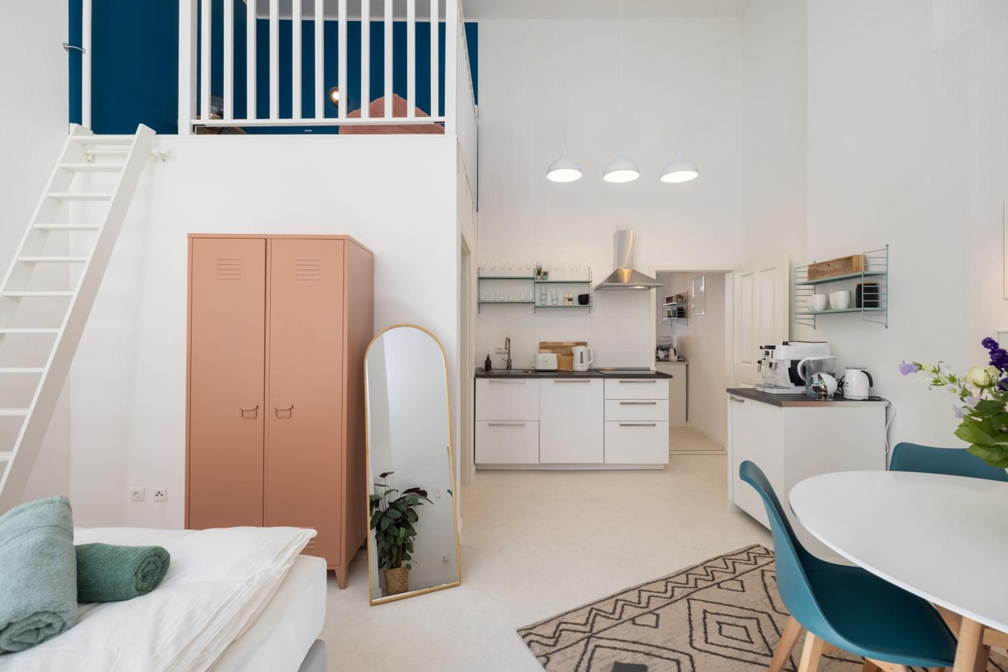 Great 2-Room Loft With 2 Bathrooms And 2 Kitchen Berlín Exteriér fotografie
